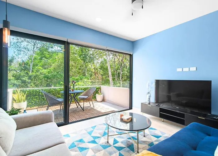 Modern Chic 1 Bedroom W/ Rooftop Infinity Pool *